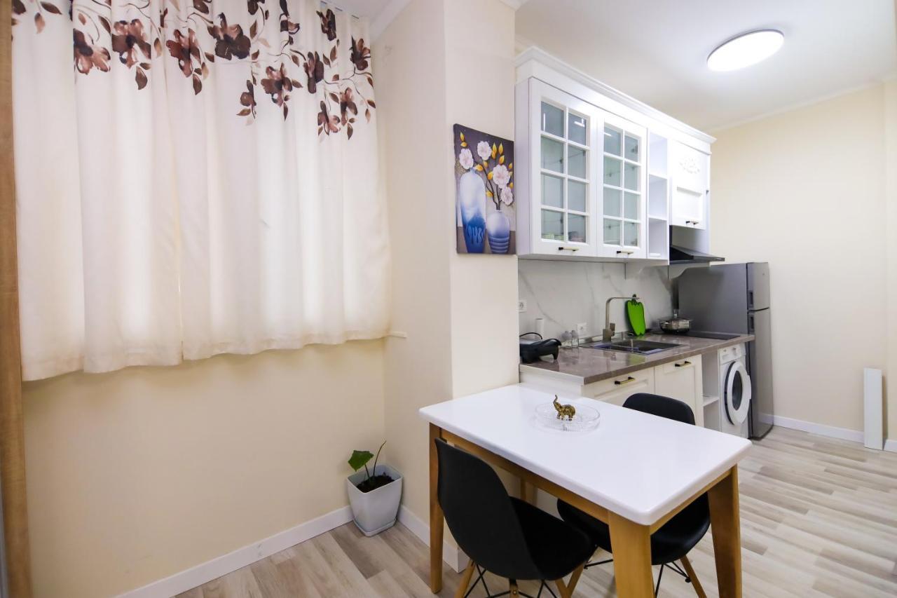 Nazari Apartment 1 Tirana Eksteriør billede
