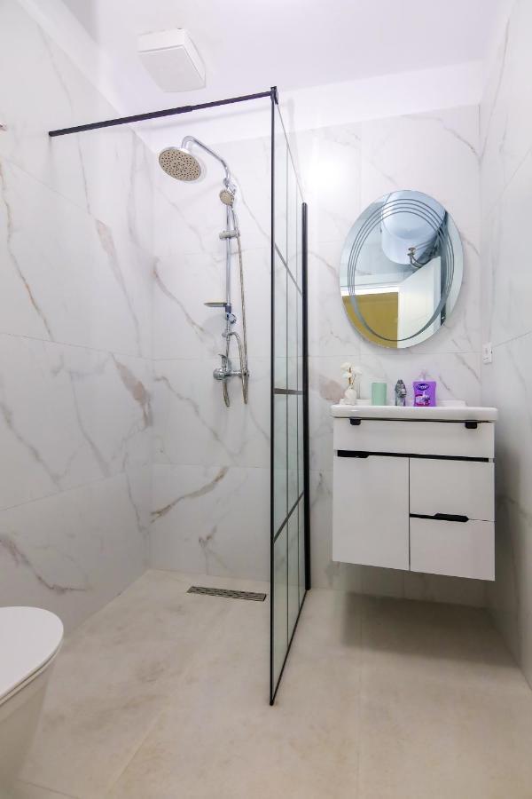 Nazari Apartment 1 Tirana Eksteriør billede