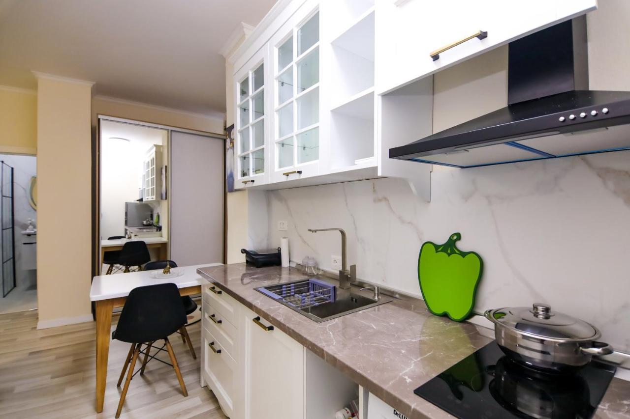 Nazari Apartment 1 Tirana Eksteriør billede