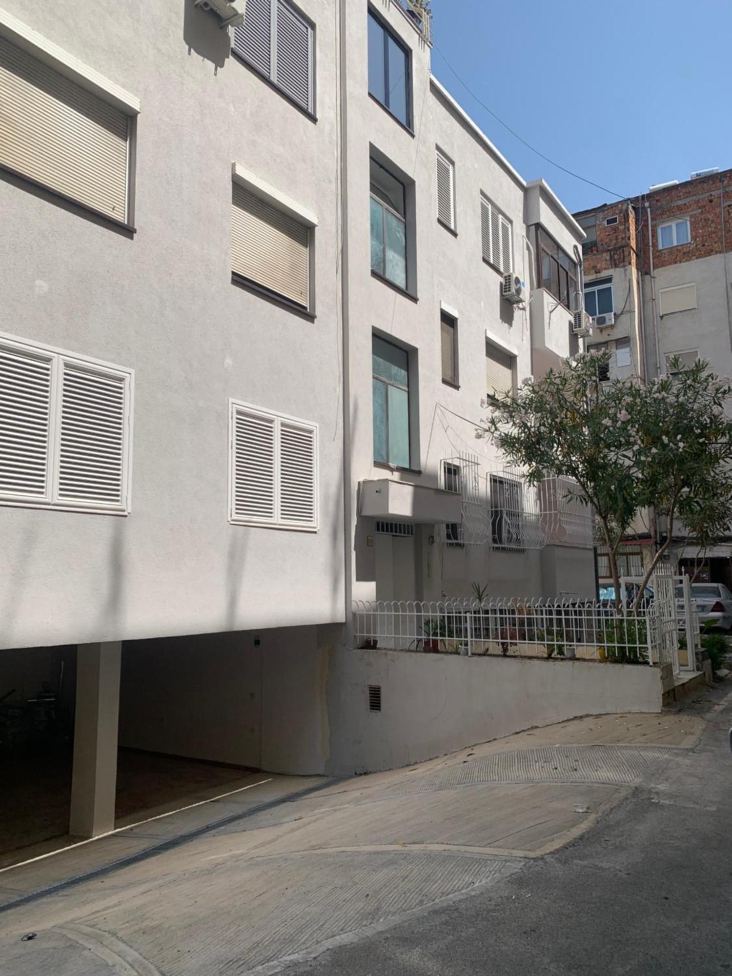 Nazari Apartment 1 Tirana Eksteriør billede